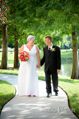 Best Sheraton Vistana Resort Orlando Wedding Photos - Sandra Johnson (SJFoto.com)